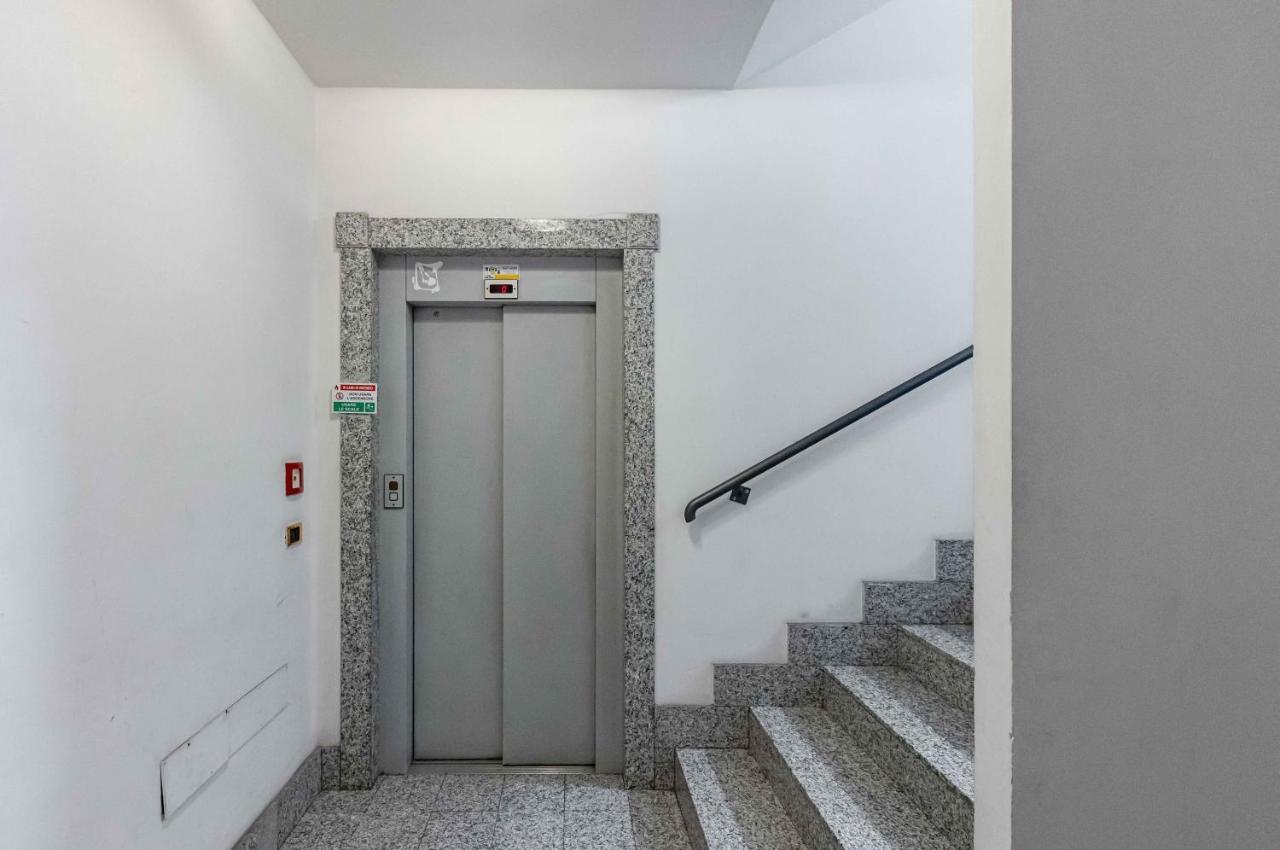Flat: Near The Station With Balcony! Cagliari