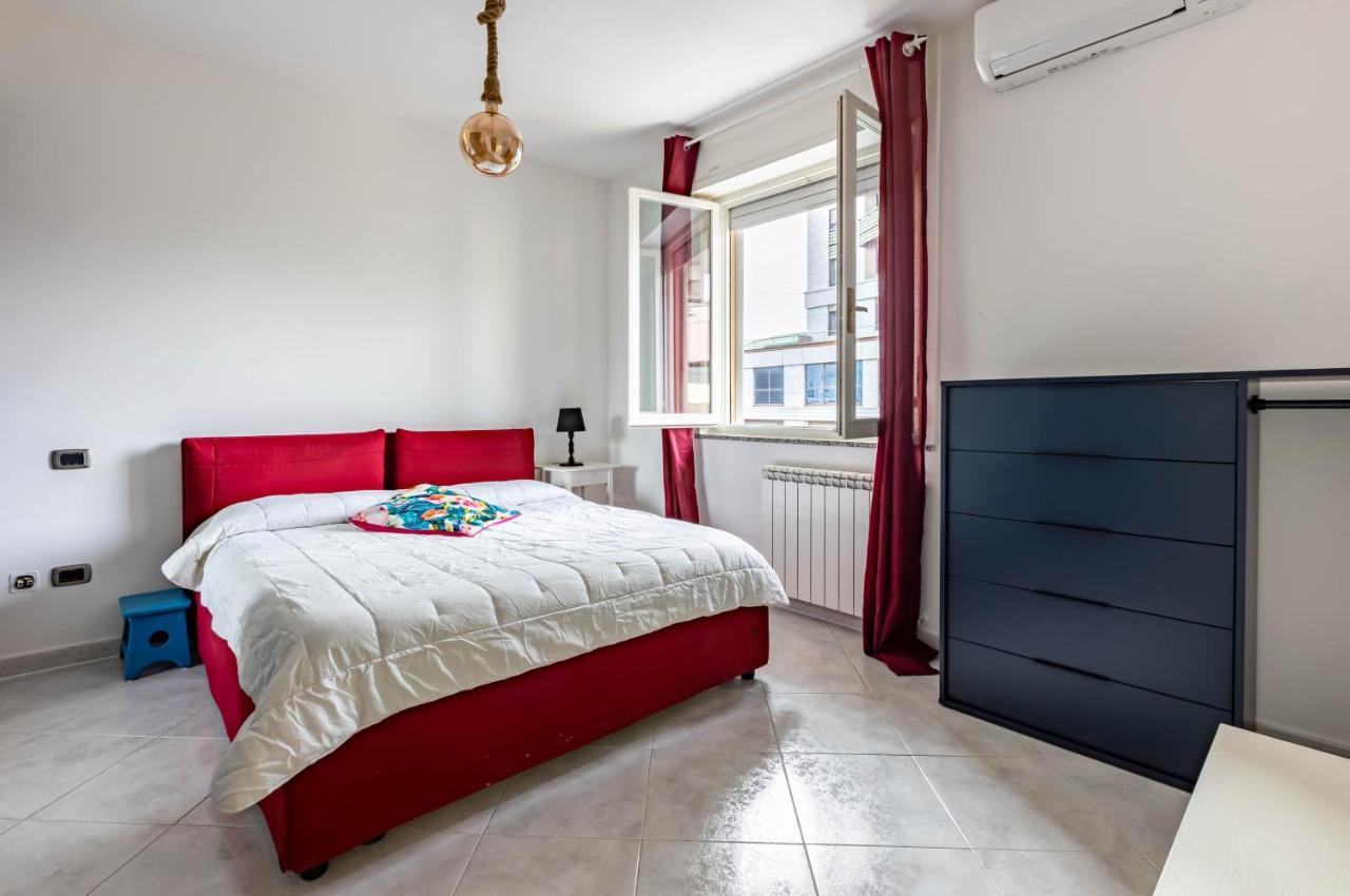 Flat: Near The Station With Balcony! *